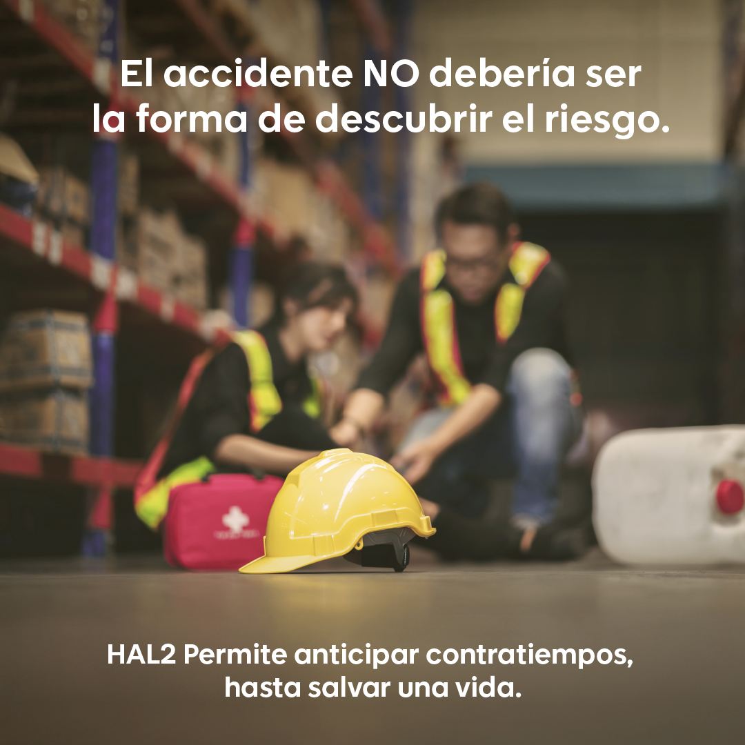 Cascos de seguridad en una bodega y dos trabajadores asistiendo a un compañero con mensaje “El accidente no debería ser la forma de descubrir el riesgo